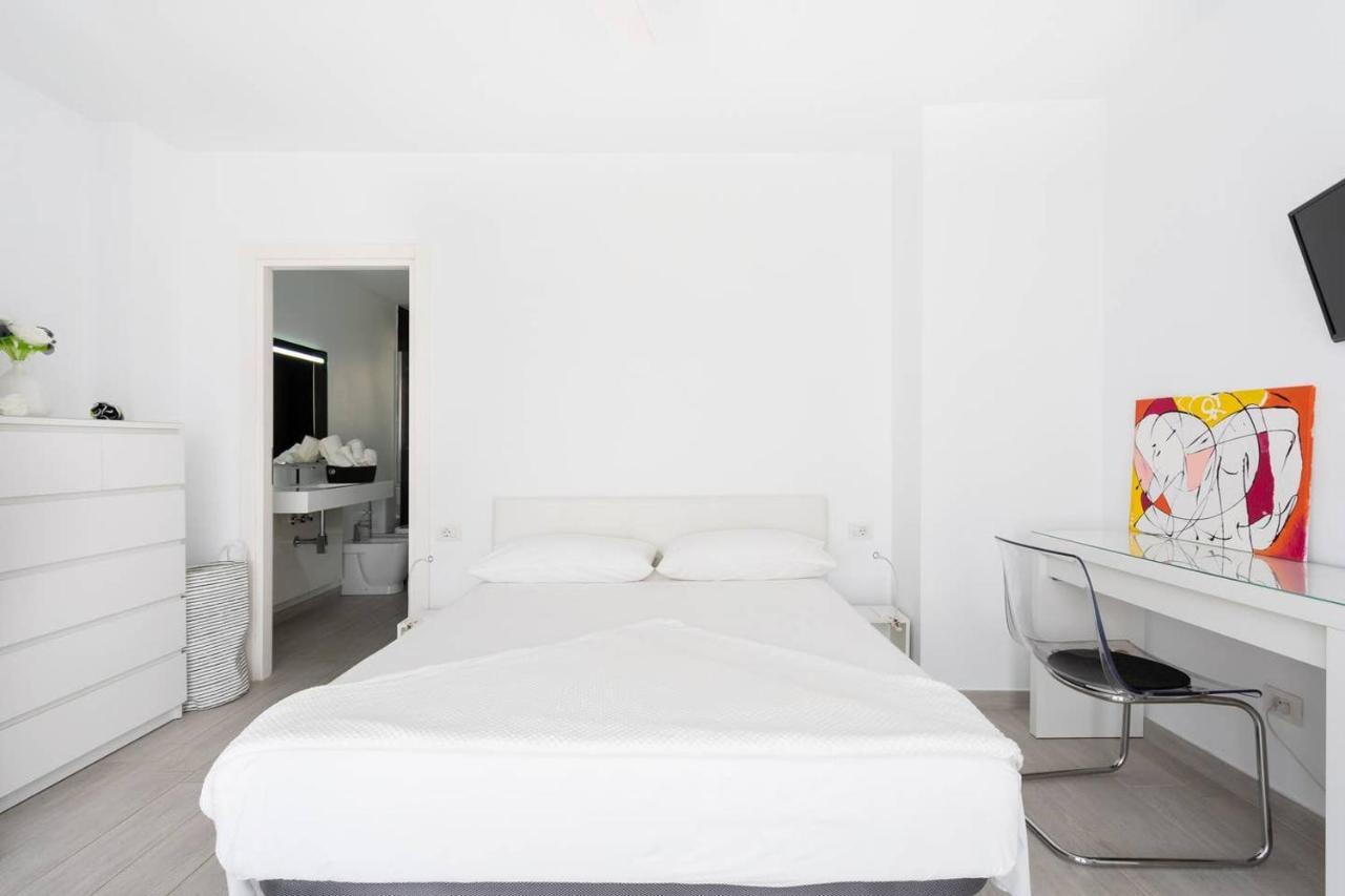 Апартаменты The White Heart House - Attic Sea View Лос Кристианос Экстерьер фото